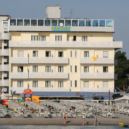 Byron 3* Milano Marittima