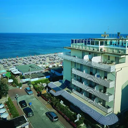 Byron Milano Marittima