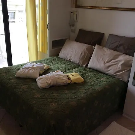 Hotel Byron Milano Marittima