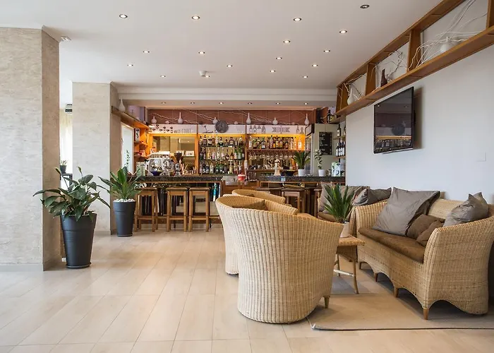 Byron 3* Milano Marittima