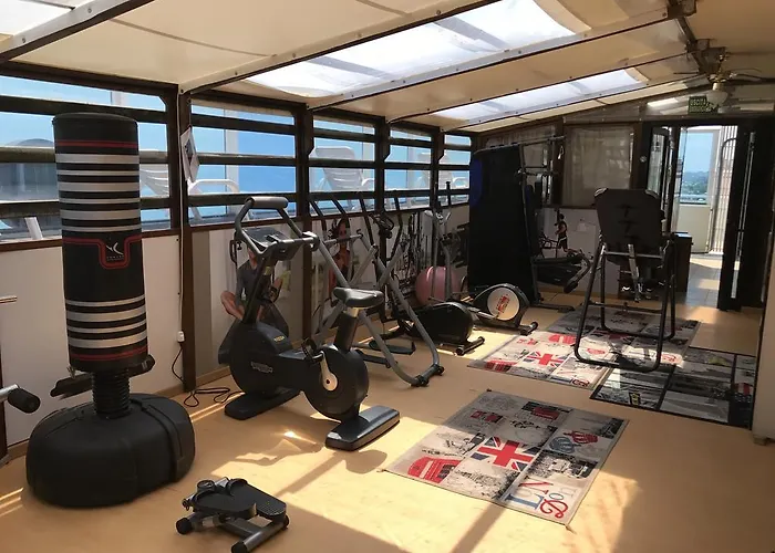 Byron 3* Milano Marittima