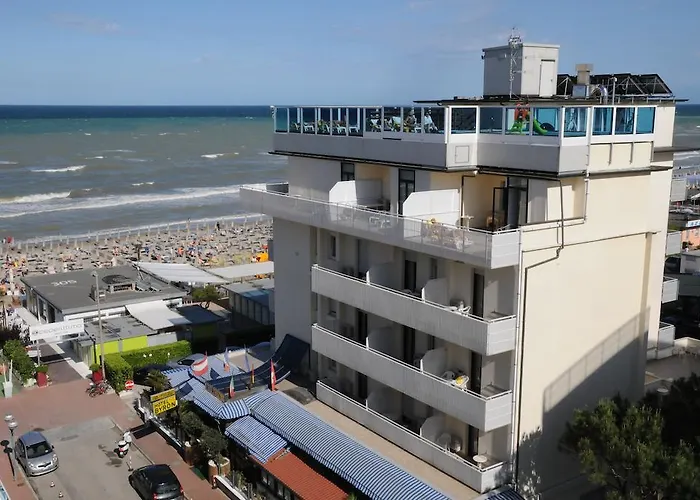 Byron 3* Milano Marittima