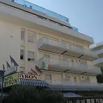 Hotel Byron 3*