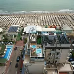 Hotell Byron Milano Marittima