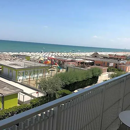 Byron 3* Milano Marittima