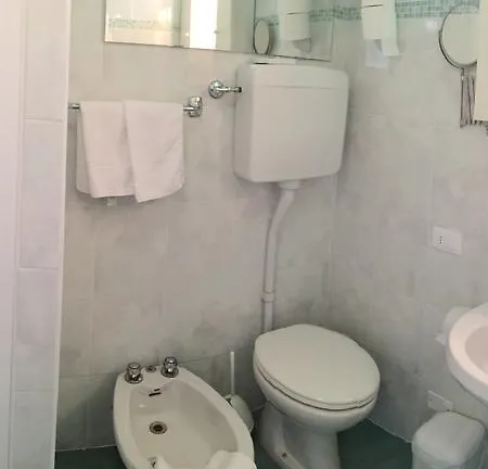 Hotel Byron 3*