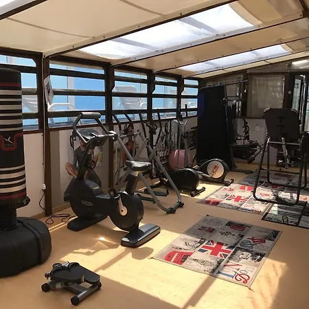 Byron 3* 밀라노마리티마