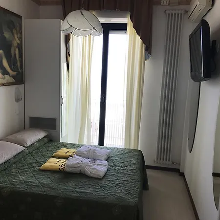 호텔 Byron 밀라노마리티마