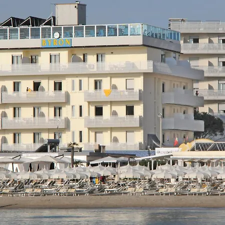 Hotel Byron