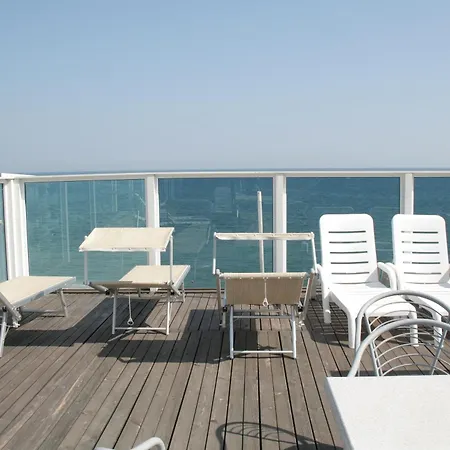 Hotell Byron 3*