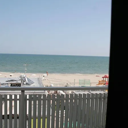 Hotel Byron 3*