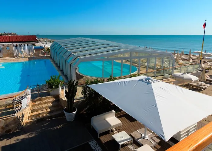 Byron Milano Marittima