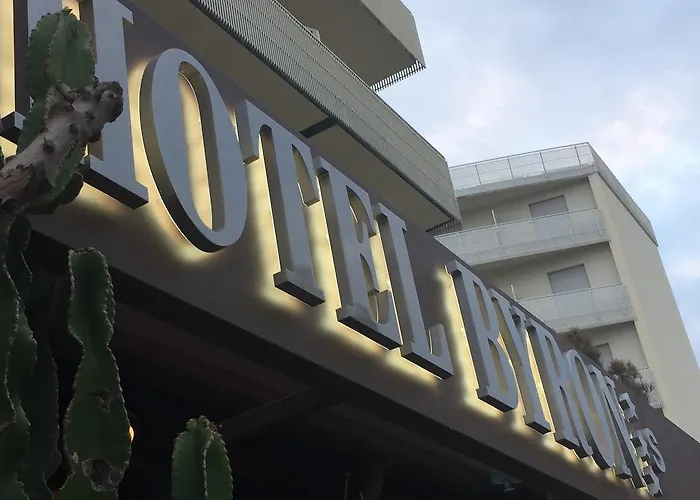Hotel Byron